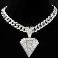 Collier Hip Hop avec pendentif en forme de diamant pour hommes et femmes biscuits pavés cristal