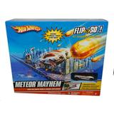 Hot Wheels Flip N Go Meteor Mayhem Play Set
