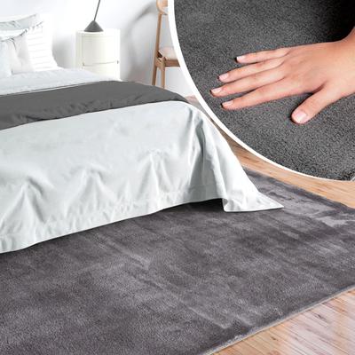Teppich MERINOS "Loft 37, Kunstfellteppich", grau (anthrazit), B:80cm H:16mm L:150cm, Polyester, Teppiche, weich und kuschelig, Fell Haptik, Anti-Rutsch-Unterseite Image