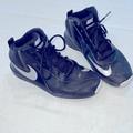 Nike Shoes | Nike Team Hustle D7 Basketball Shoes | Color: Black/Gray | Size: 6b