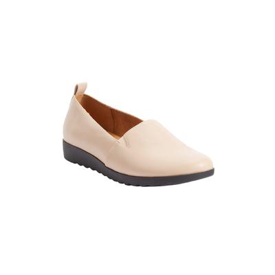 Women's The June Slip On Flat by Comfortview in Nude (Size 7 1/2 M)