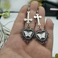 Boucles d'oreilles papillon Gothpunk pour hommes et femmes bijoux antiques en forme de croix et de