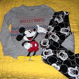 Disney Pajamas | Disney Store Mickey Mouse Pajamas Pjs Boys Size Small S 5 6 | Color: Black/Gray | Size: Sb