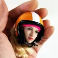 Mini casque de moto en plastique échelle 1:6 1/6 modèle de simulation pour figurine d'action de 12