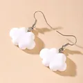 Boucles d'oreilles nuage blanc pour femmes et filles clous d'oreille délicats nuages de chambre