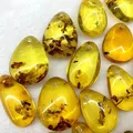 Pendentif en ambre naturel en forme de goutte collier de bijoux en pierres précieuses naturelles
