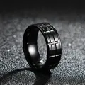 Bague en titane et acier pour hommes anneau de 8mm en acier inoxydable à la mode noir pneu