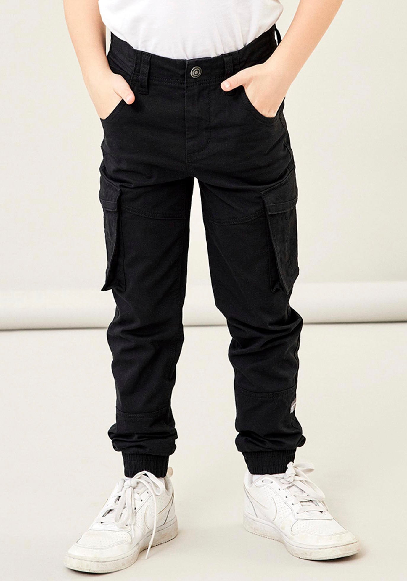 Cargohose NAME IT "NITBAMGO für Jungen mit verstellbarem Bund und Stretchkomfort", Jungen, Gr. 176, N-Gr, schwarz, Web, Obermaterial: 98% Baumwolle, 2% Elasthan, unifarben, relaxed fit normal, Hosen, unifarben, modisch, relaxed fit, Webware Image