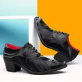 Chaussures formelles noires pour hommes cuir pointu chaussures provoqué élégantes chaussure à