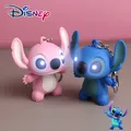 Disney-Porte-clés Stitch LED veilleuse lumineuse pendentif dessin animé CAN o & Stitch cadeau