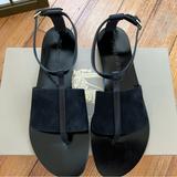 Burberry Shoes | Burberry Shoes | Burberry Womens Sandals Flip Flops Shoes Leather 37.5 | Color: Black | Size: 6.5
