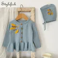 Vêtements de printemps pour bébé fille tricot brodé de fleurs cardigan pour enfants avec chapeau