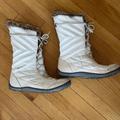 Columbia Shoes | Columbia Women's Omni-Heat Waterproof Boot, White, Size 10.5 | Color: Cream/White | Size: 10.5