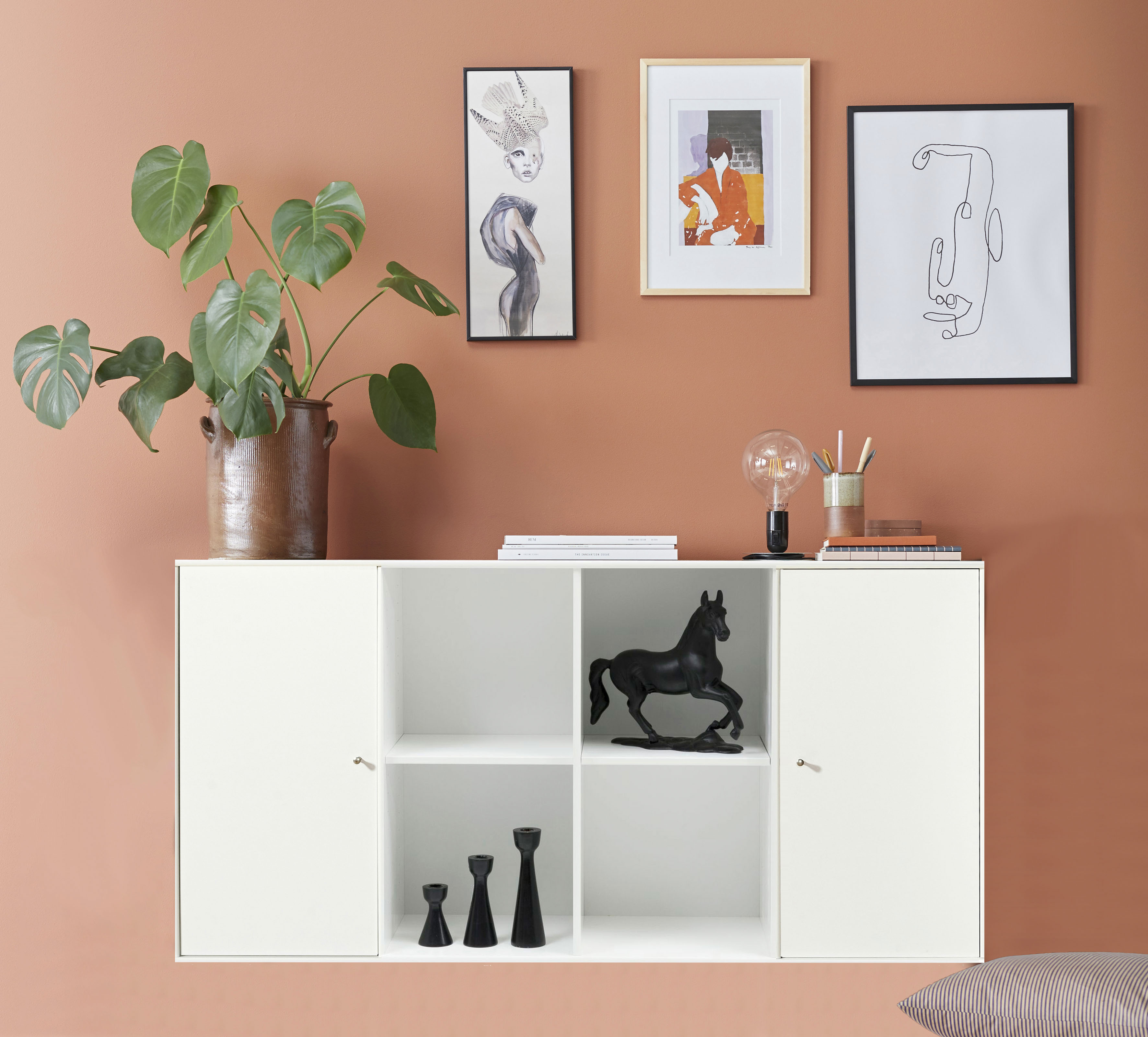 Sideboard HAMMEL FURNITURE "Mistral Kubus", weiß, B:136cm H:69cm T:32,5cm, Holzwerkstoff, Massivholz, Sideboards, Sideboard, mit Türen, Wandmontage/stehend, Breite: 136 cm Image