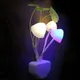 Lampe LED colorée en forme de champignon capteur de lumière prise ue et US 3 Led 220V nouveauté