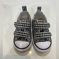 Converse Shoes | Converse Chuck Taylor All Star 2v Gingham Black & White Sneakers Size 5 | Color: Black/White | Size: 5bb