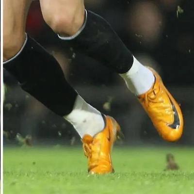 Nike Shoes | Nike Rare Cristiano Ronaldo Mercurial Vapor Iv Fg Orange Soccer Boot Cleats New | Color: Black/Orange | Size: 10