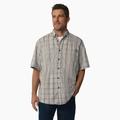 Dickies Men's Short Sleeve Woven Shirt - Smoke Backland Prairie Plaid Size S (WS551)