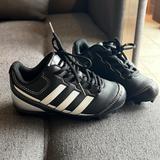 Adidas Shoes | Adidas Boys 10k Football Cleats Black And White 064 064715 9/19 N | Color: Black/White | Size: 10b