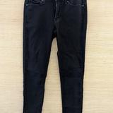 Levi's Jeans | Levis 711 Womens Skinny Jeans 28 Black Denim Pockets Cotton Polyester Stretch | Color: Black | Size: 28