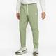 Schlupfhose NIKE SPORTSWEAR "Club Men's Woven Tapered Leg Pants" Gr. S, N-Gr, grün Herren Hosen Sporthosen