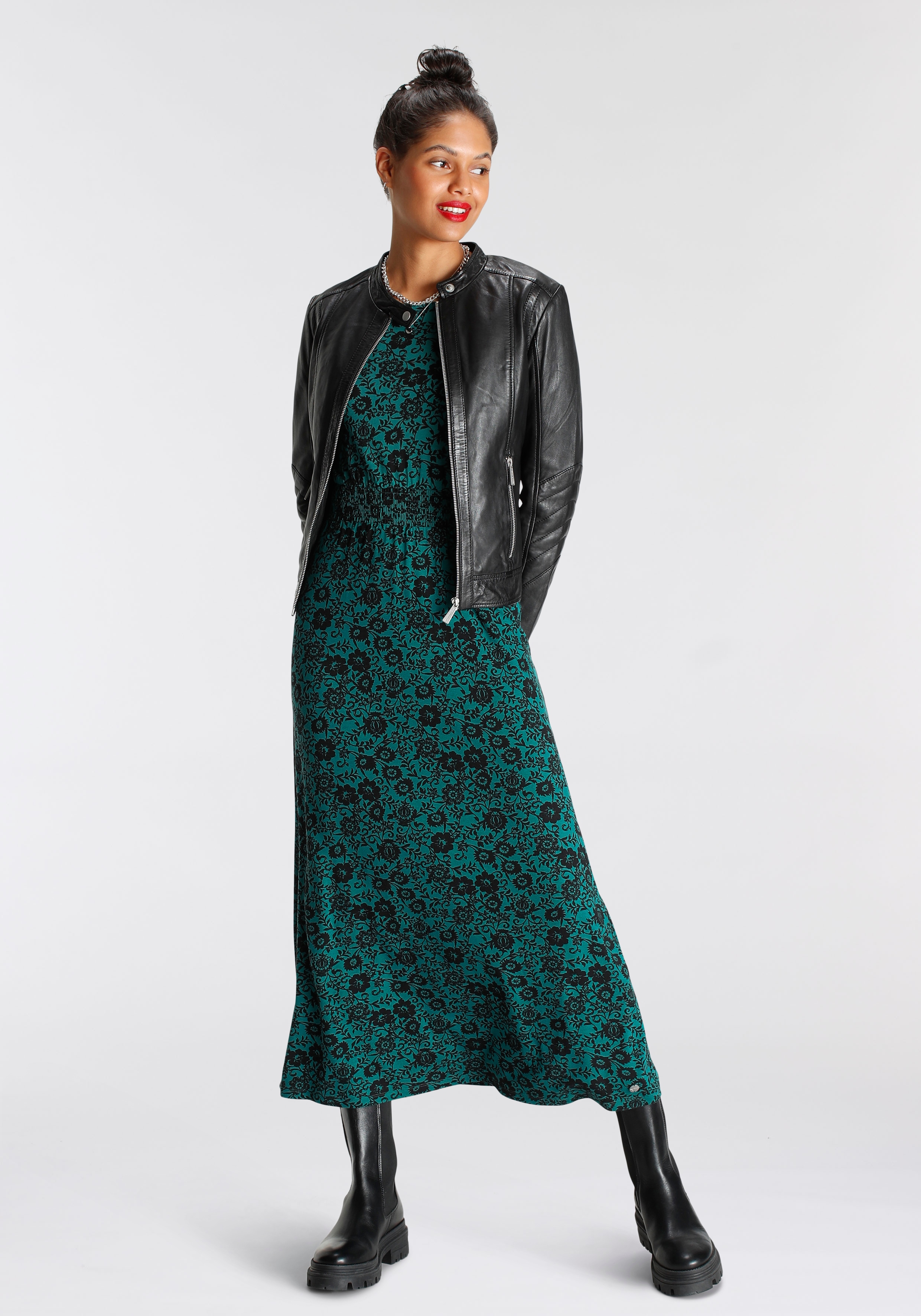 Maxikleid TAMARIS, Damen, Gr. 34, N-Gr, grün (petrol schwarz gemustert), Jersey, Obermaterial: 95% Viskose, 5% Elasthan, gemustert, figurbetont lang, Rundhals, gesmokt, Kleider Maxikleid, aus Jersey-Material, für Casualmode und Herbstmode, feminin,...