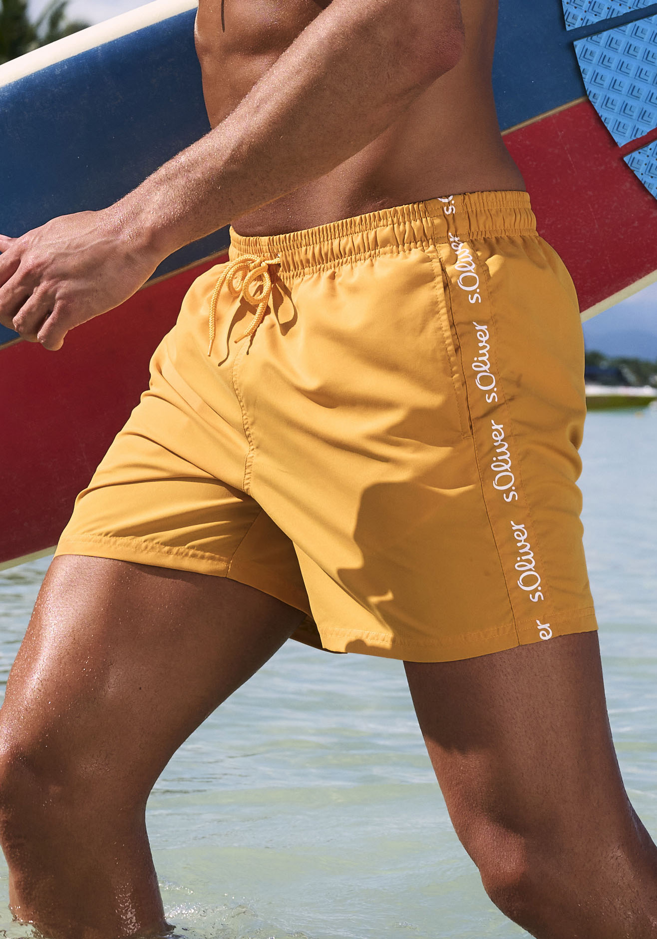 Badeshorts S.OLIVER, Herren, Gr. XL (54/56), N-Gr, gelb, Recycling-Polyester, unifarben, Badehosen, mit Markenschriftzügen Image