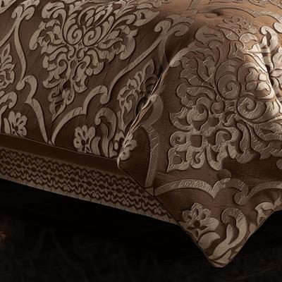 J. Queen New York Surano Comforter Set