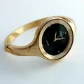 Frauen Manschette Uhr Mode Lässig Runde Dame Frauen Armband Mädchen Uhren Gold Uhr Edelstahl Quarz