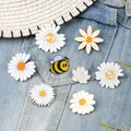 Fashion Brooches Cartoon Bee Picking Honey Pins Women Sunflower Daisy Enamel Pin Couples Custom