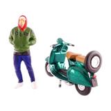 Hand Painted 1/64 Figures Bearded Motorcycle Diorama Scenery DIY Projects Miniatures Architecture Model Layout Character Model Toy green