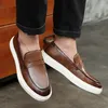 Schwarze Herren vulkan isierte Schuhe Slip-On braune Pu Leder Sneakers Schuhe für Herren mit Größe 38-44