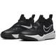 Basketballschuh NIKE "TEAM HUSTLE D 11 (GS)" Gr. 38,5, schwarz-weiß (black, white) Schuhe Basketballschuhe