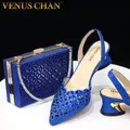 Sac tridimensionnel noble bleu royal pour dames chaussures à talons hauts élégantes design