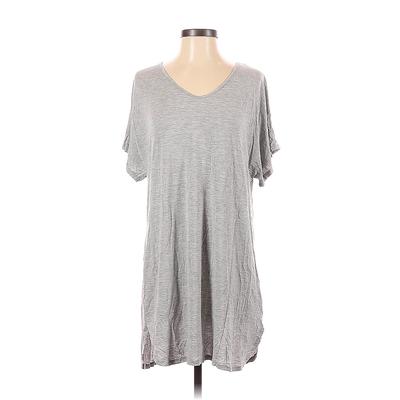 Nordstrom Casual Dress - Shift V Neck Short sleeves: Gray Dresses - Women's Size Medium