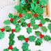 Dream Lifestyle 100Pcs Christmas Green Leaves Christmas Tree Decoration Holly Berries Leaves Appliques Decoration for Party Home Christmas Wreath