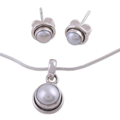 'White Cloud' - Bridal Pearl Jewelry Set in Sterling Silver