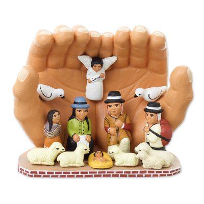 'Peace Nativity' - Hands of God Maqui Nativity Scene Peruvian Art