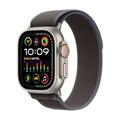 Apple Watch Ultra 2 (GPS + Cellular, 49 mm) Smartwatch mit robustem Titangehäuse und Trail Loop Armband (S/M) in Blau/Schwarz. Fitnesstracker, präzises GPS, extra Lange Batterielaufzeit, CO₂ neutral