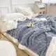 Couverture de lit double face en cachemire d'agneau pour enfants couvertures à carreaux sourire