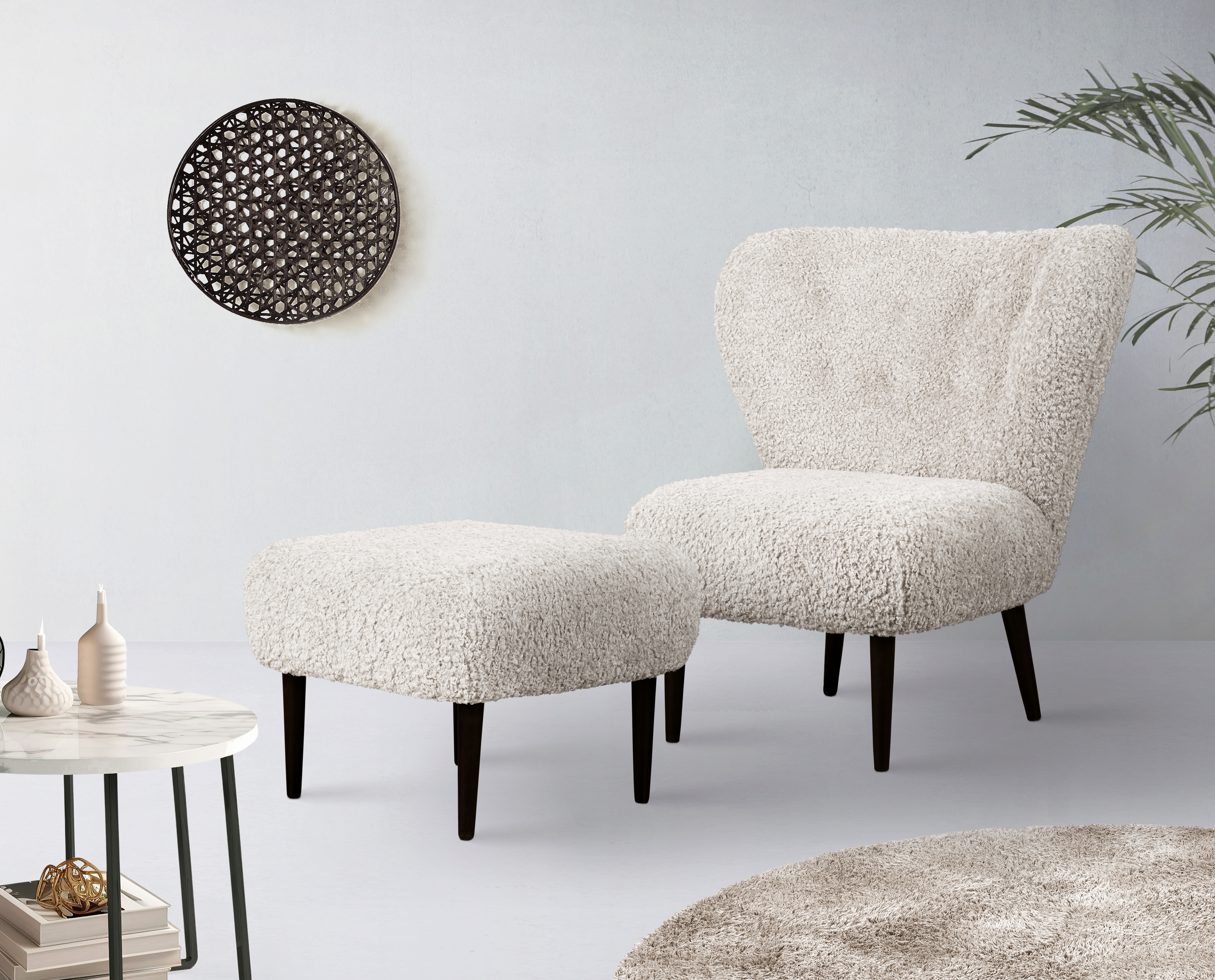 Sessel "Dinah", beige (creme), B:84cm H:92cm T:83cm, 100% Polyester, LEGER HOME BY LENA GERCKE, Sessel, Sessel Sessel mit Hocker Einzelsessel Ohrensessel mit Hocker Ohrensessel, Knopfheftung im Rücken, wahlweise mit oder ohne Hocker