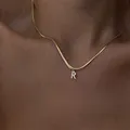 Vnox A-Z collana iniziale da donna minuscola girocollo a catena da ragazza con lettera Bling