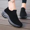 Calzini sportivi Casual da donna Sneakers cuscino d'aria con suola spessa alla moda scarpe a