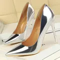BIGTREE Scarpe Donna Décolleté Scarpe con tacco alto in pelle verniciata Scarpe da donna con pompa di base Scarpe da sposa Tacco a spillo femminile da donna Taglie forti 43