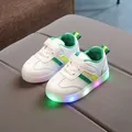 Scarpe per bambini illuminate scarpe da ginnastica per bambini a LED per bambini scarpe da