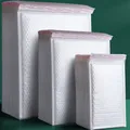 50/10 pezzi sacchetti di spedizione buste in schiuma bianca buste postali a bolle all'ingrosso con diverse specifiche invia imballaggio busta morbida