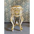 Deluxe-Säule im französischen Barockstil in weißer Farbe mit Marmorplatte. Royal Home Decor-Säule in Gold-Finish für Ihr Zuhause