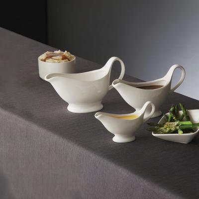 American Metalcraft GB8 9 oz Gravy Boat - White Porcelain