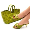 Set di scarpe e borse italiane alla moda maturi Set africani scarpe nigeriane di colore verde con