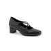 Extra Wide Width Women's Demi Pump by Trotters in Black (Size 7 1/2 WW)